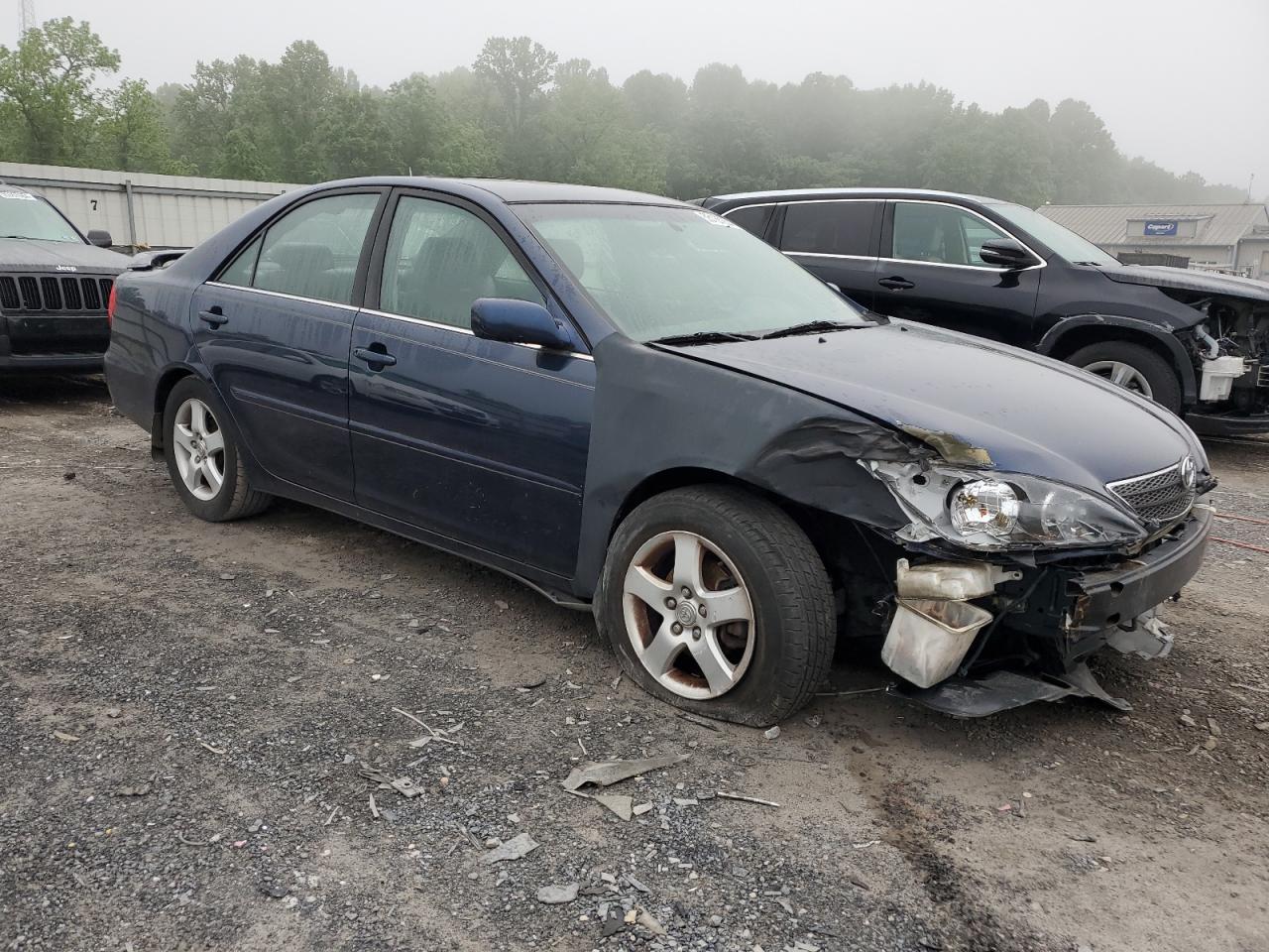 4T1BF30K53U048208 2003 Toyota Camry Le