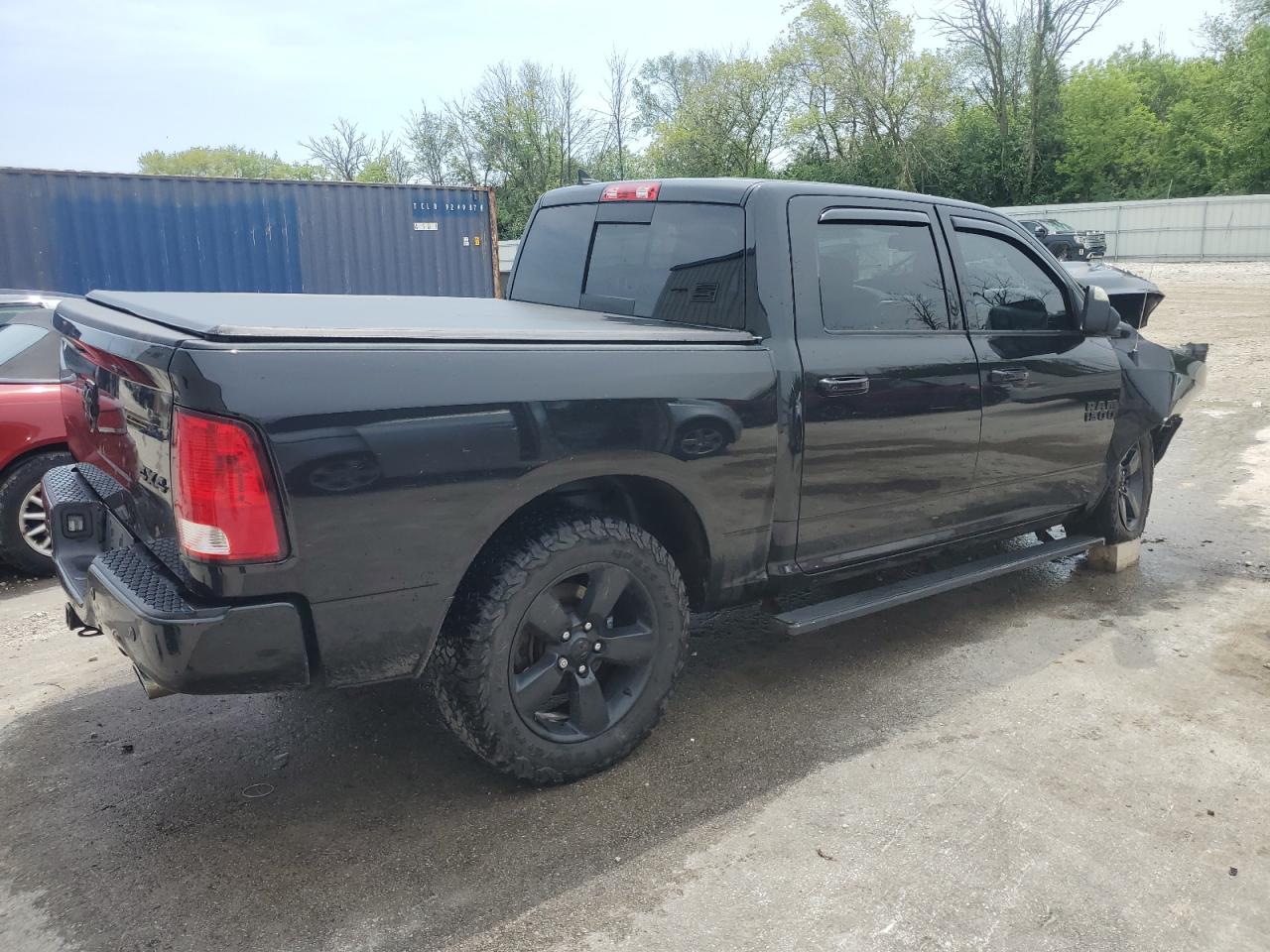 1C6RR7LT7JS253194 2018 Ram 1500 Slt