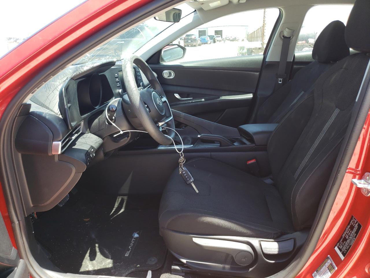 5NPLL4AG6NH073438 2022 Hyundai Elantra Se