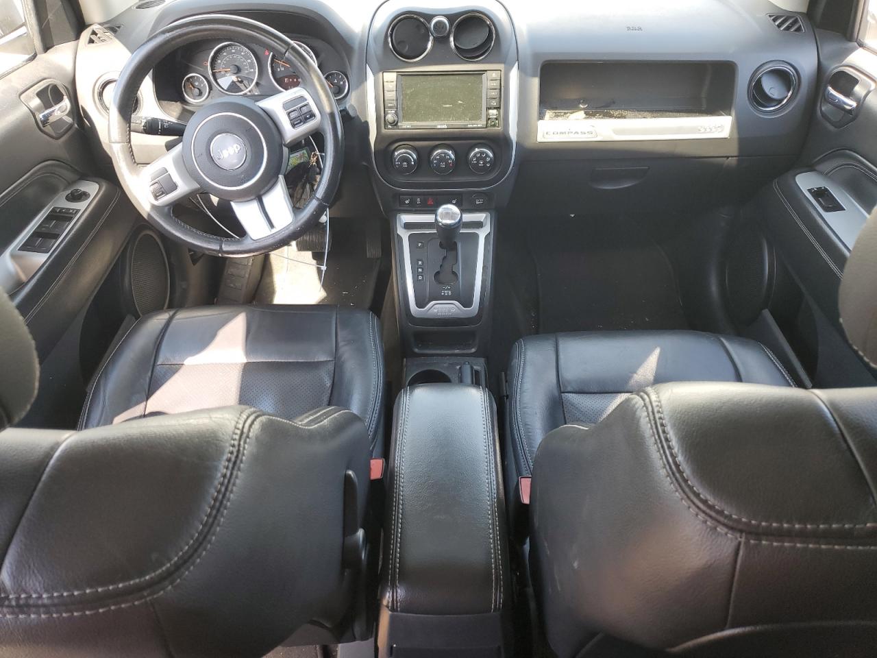 1C4NJCEA9GD747900 2016 Jeep Compass Latitude