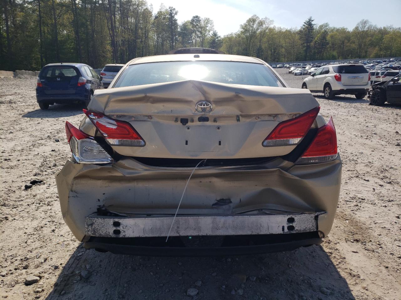 4T1BK3DB5BU405326 2011 Toyota Avalon Base