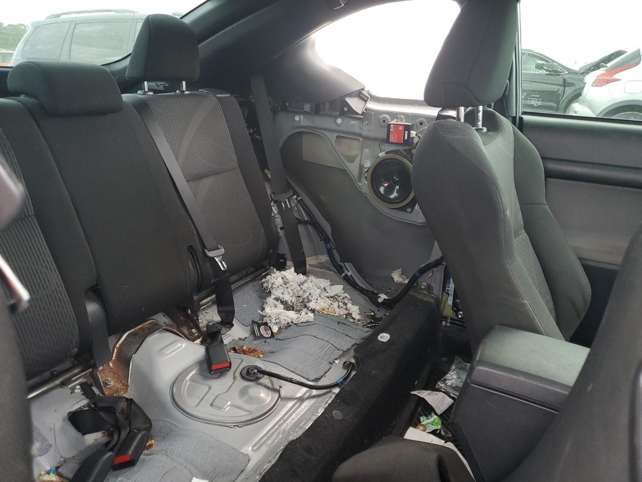 JTKJF5C77B3020068 2011 Toyota Scion Tc