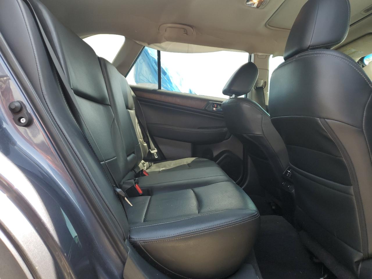 4S4BSANC9F3305401 2015 Subaru Outback 2.5I Limited