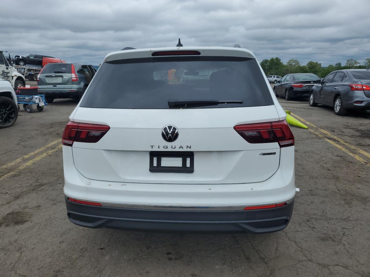 3VVFB7AX4RM038318 2024 Volkswagen Tiguan S