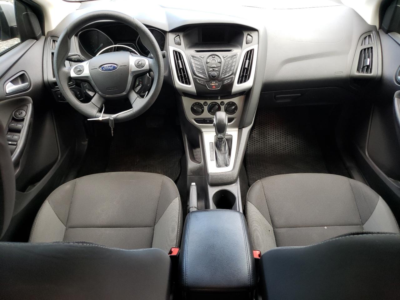 2013 Ford Focus Se vin: 1FADP3F29DL375550