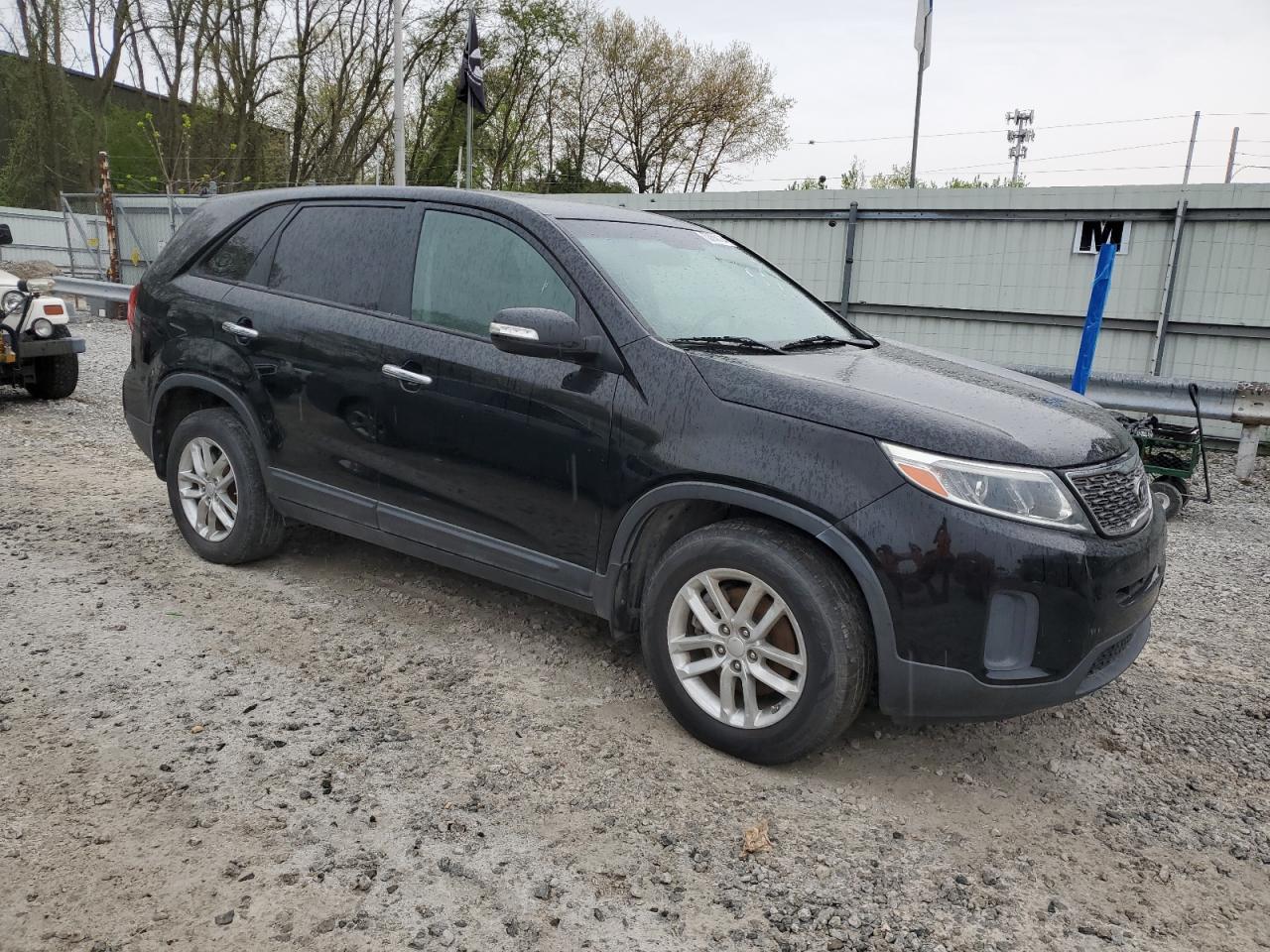 5XYKT3A63FG566676 2015 Kia Sorento Lx