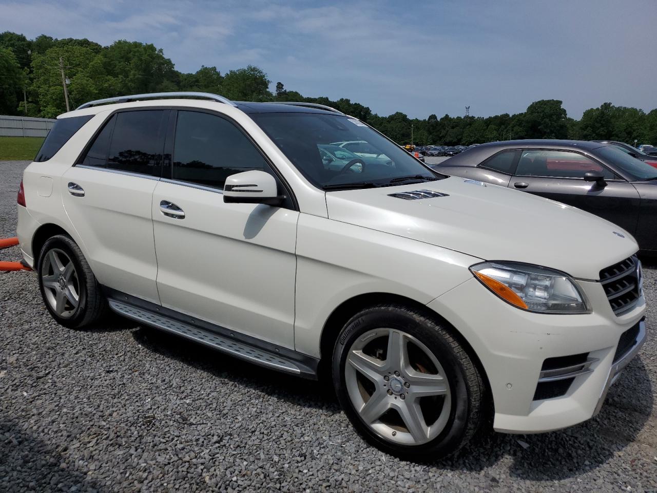 2015 Mercedes-Benz Ml 400 4Matic vin: 4JGDA5GB4FA534930