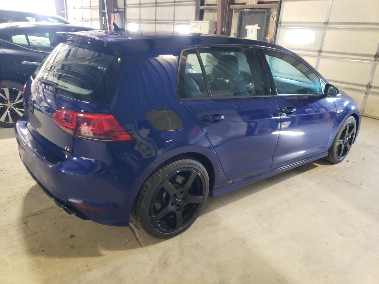 WVWUF7AU2GW172306 2016 Volkswagen Golf R