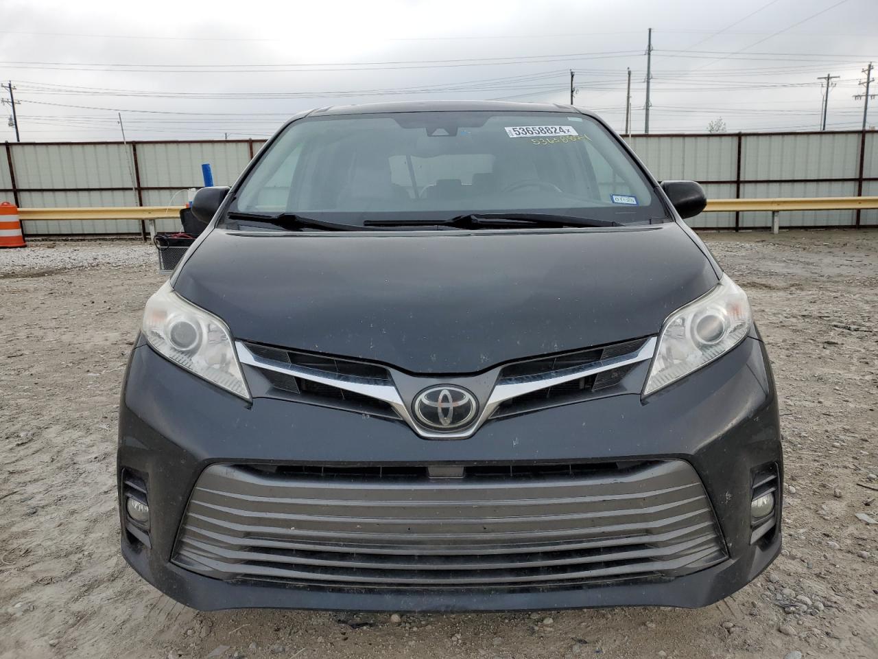 2019 Toyota Sienna Xle vin: 5TDYZ3DC6KS990084