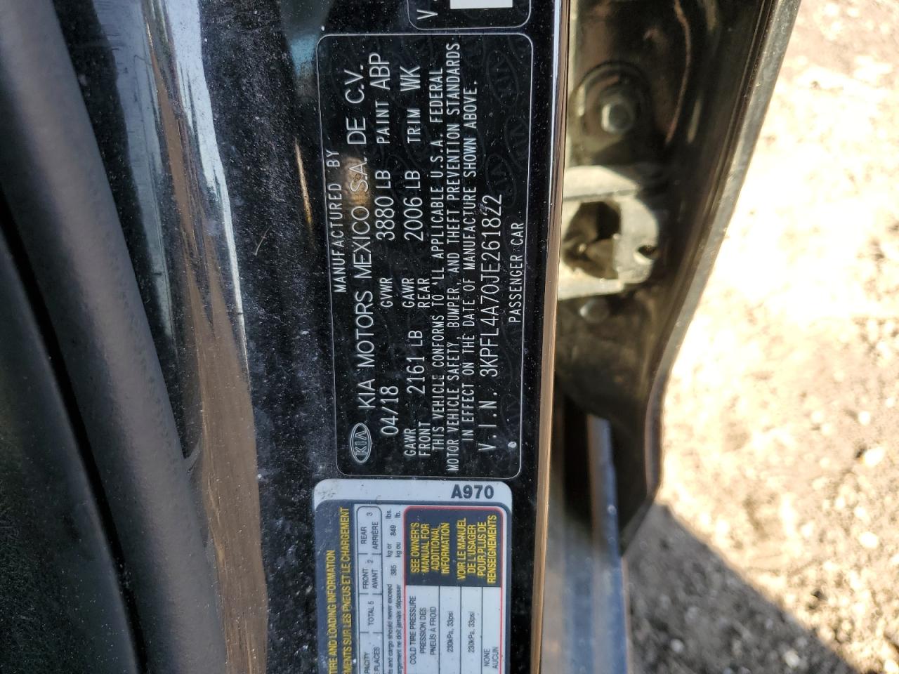 3KPFL4A70JE261822 2018 Kia Forte Lx