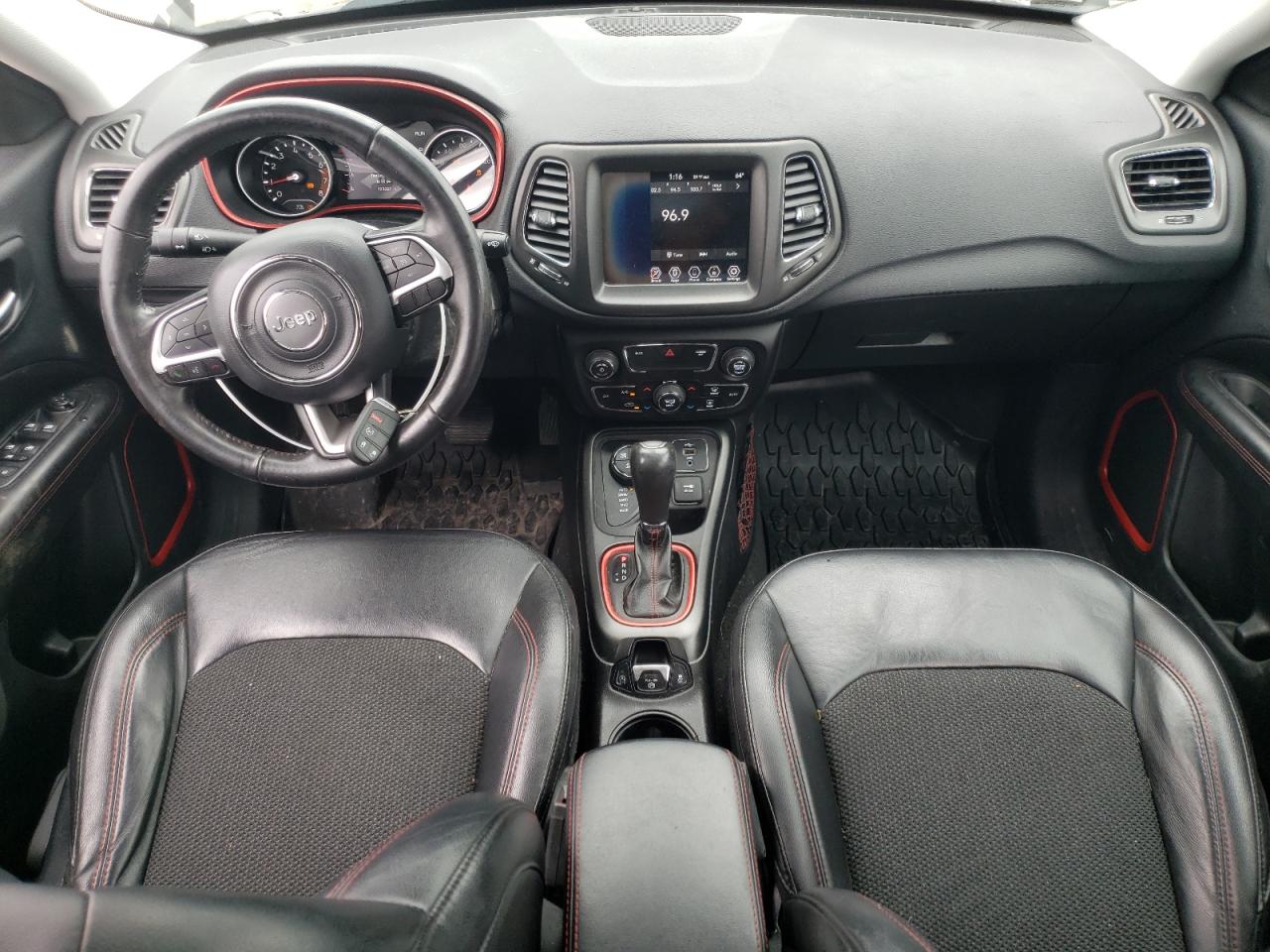 3C4NJDDB5KT627532 2019 Jeep Compass Trailhawk