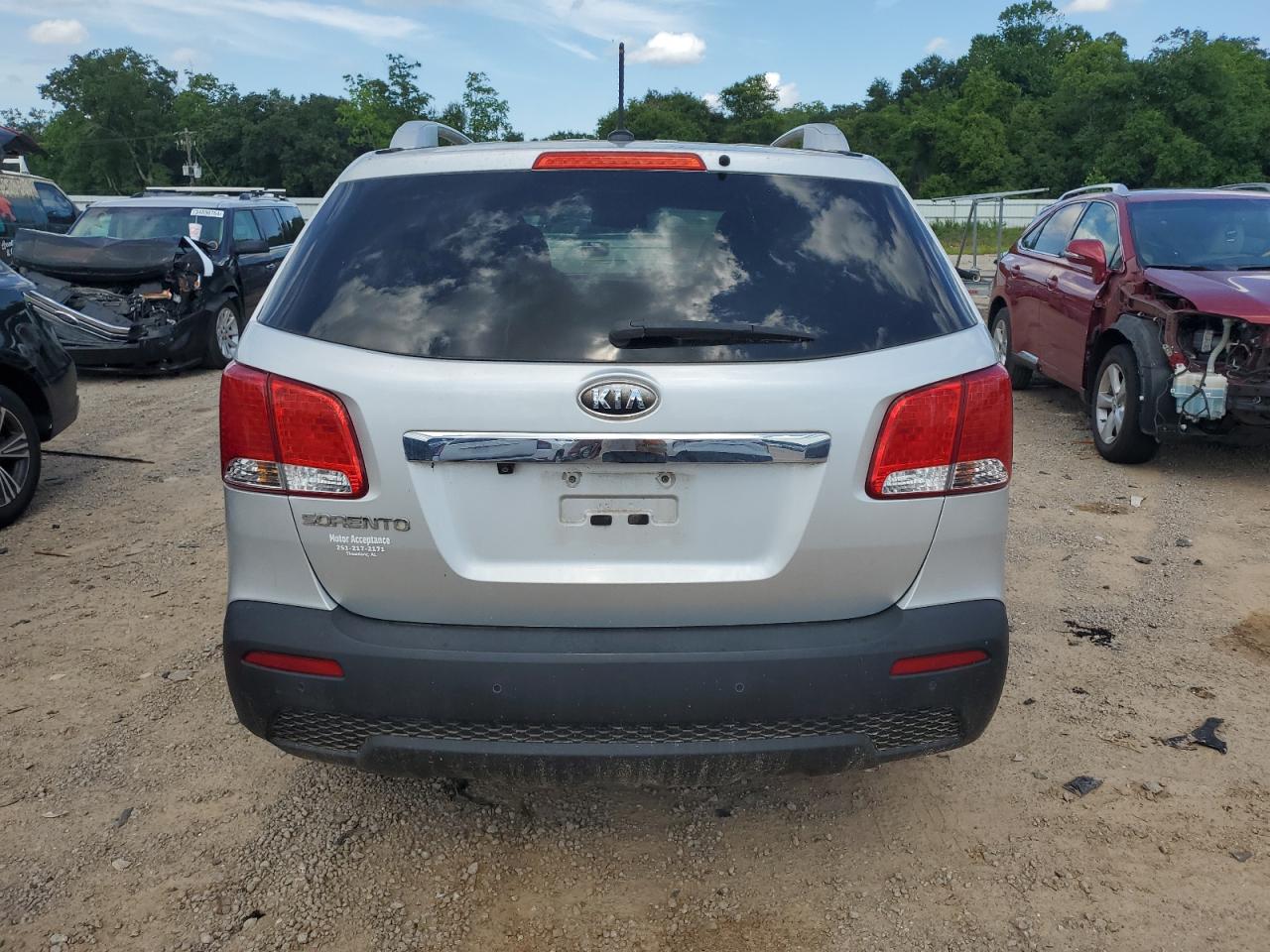 5XYKT3A62DG378969 2013 Kia Sorento Lx