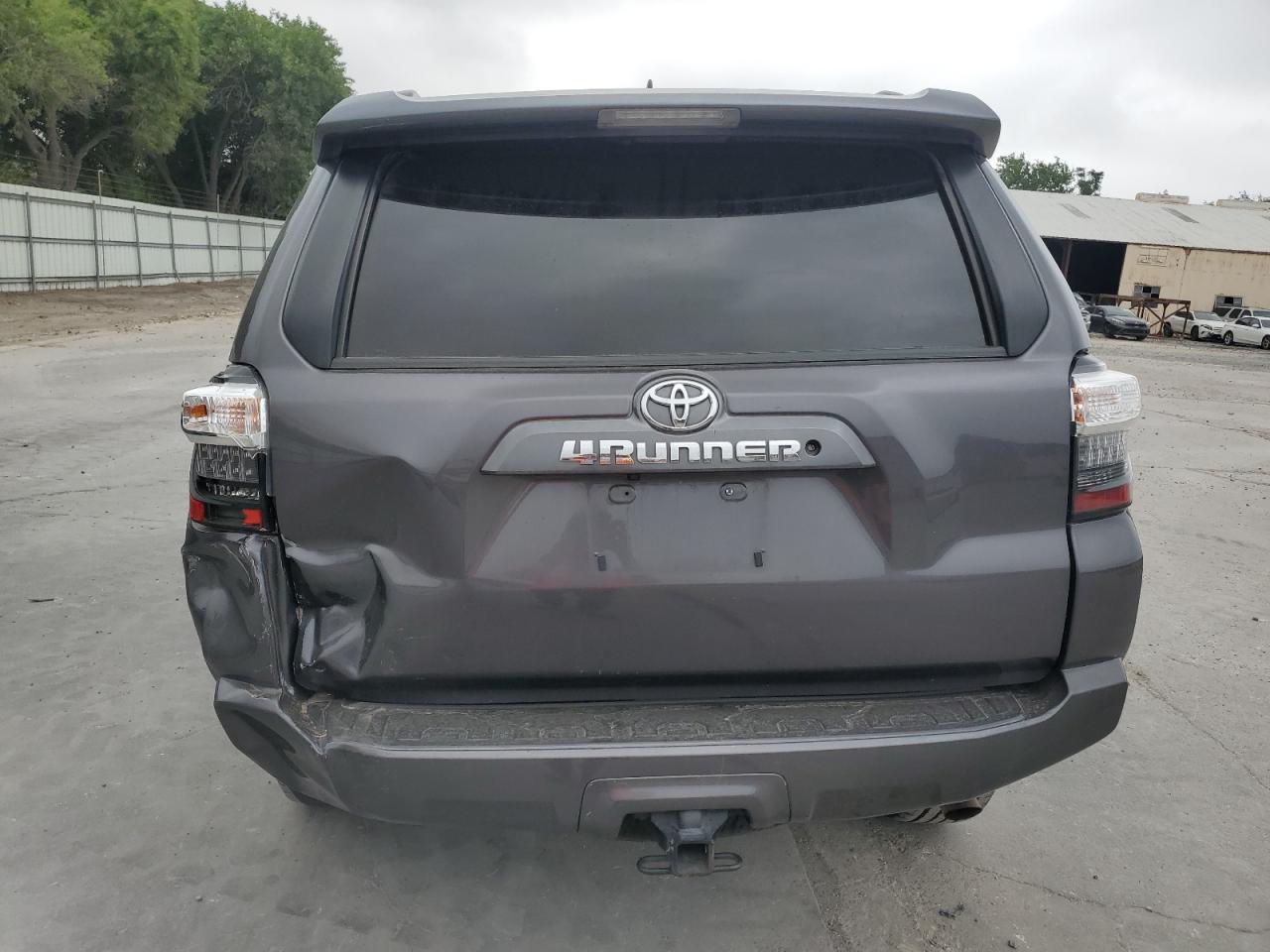 JTEEU5JRXM5236146 2021 Toyota 4Runner Sr5