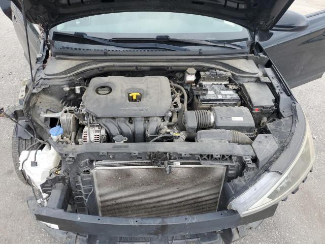 2019 HYUNDAI ELANTRA SE - 5NPD74LF7KH441179