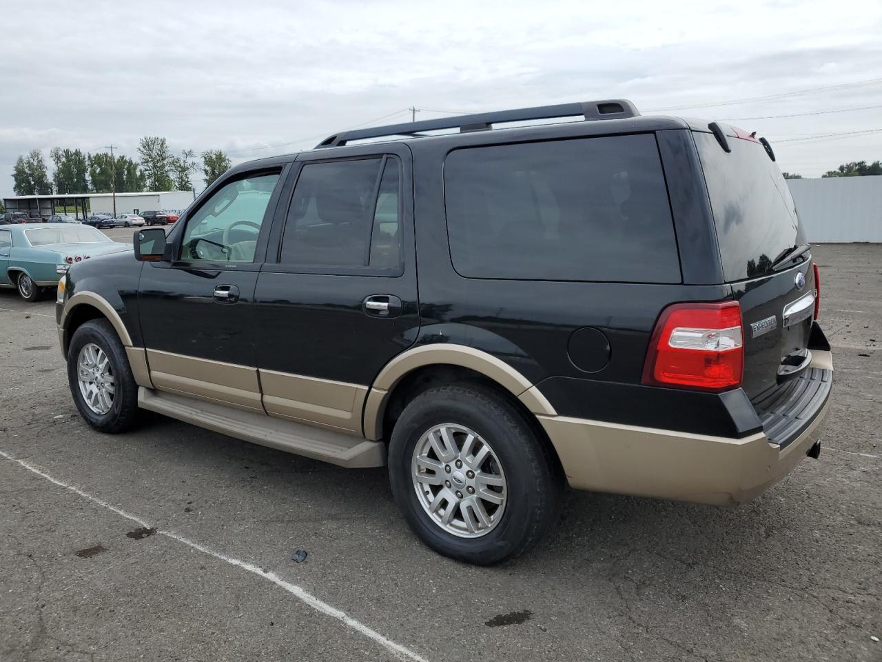 1FMJU1J54BEF50358 2011 Ford Expedition Xlt