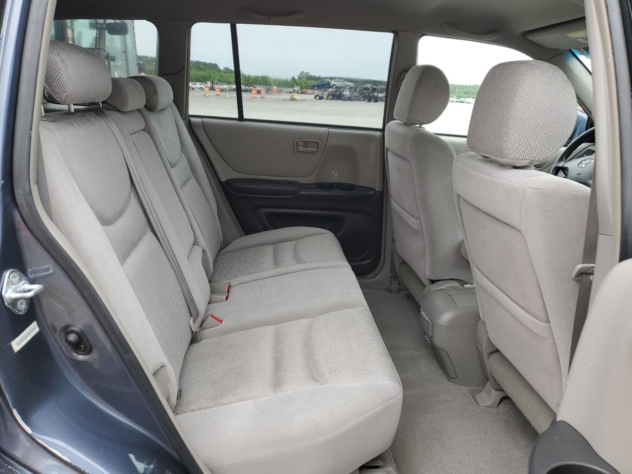 JTEGD21A120033545 2002 Toyota Highlander