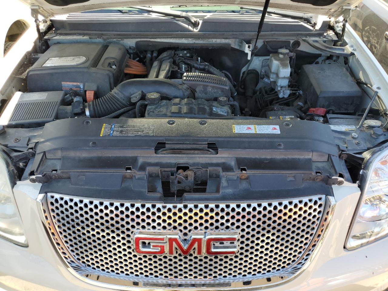 1GKUKGEJ4AR256892 2010 GMC Yukon Denali Hybrid