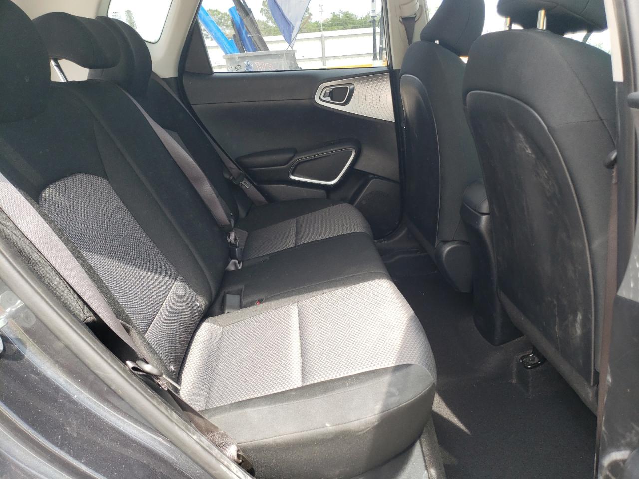 KNDJ23AU3N7821304 2022 Kia Soul Lx