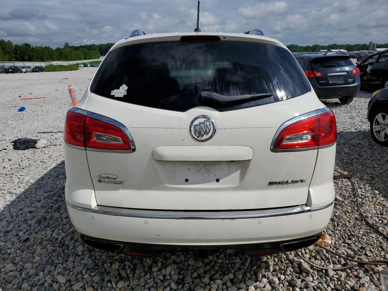 5GAKRAKD1FJ100357 2015 Buick Enclave