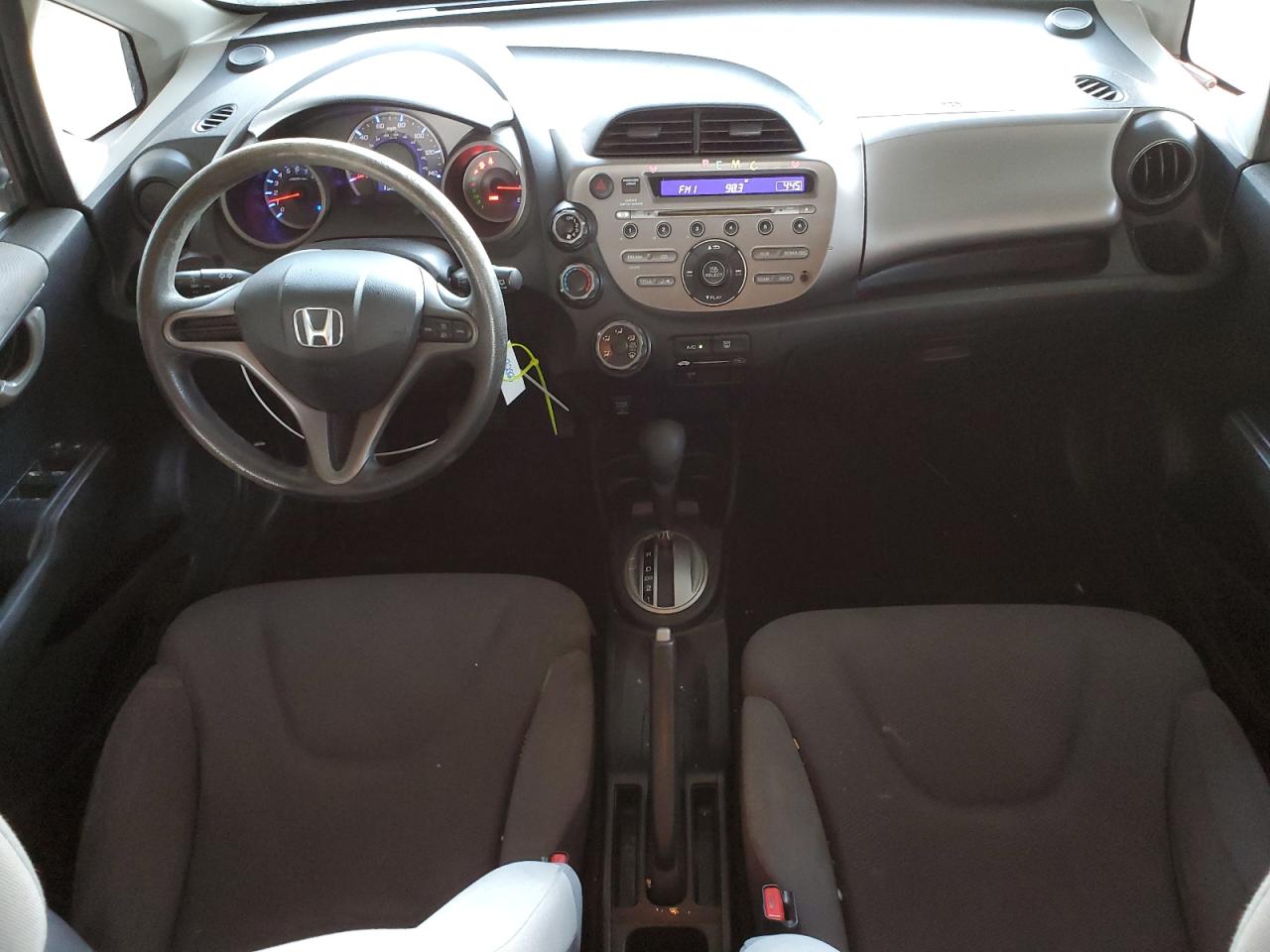 JHMGE8H38BC012443 2011 Honda Fit