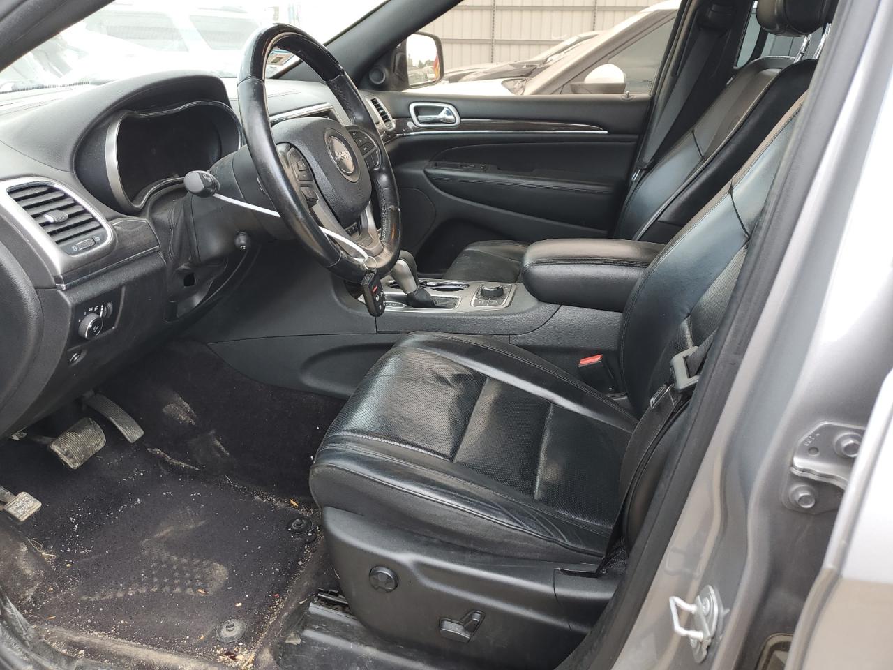 1C4RJFCG6JC425724 2018 Jeep Grand Cherokee Overland