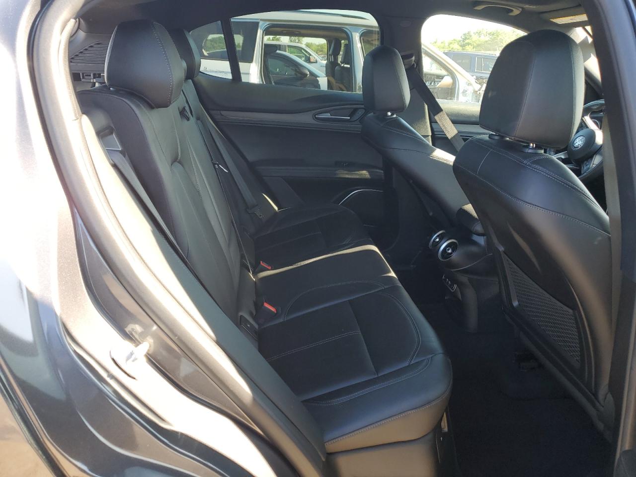 ZASPAKBN3N7D26414 2022 Alfa Romeo Stelvio Ti