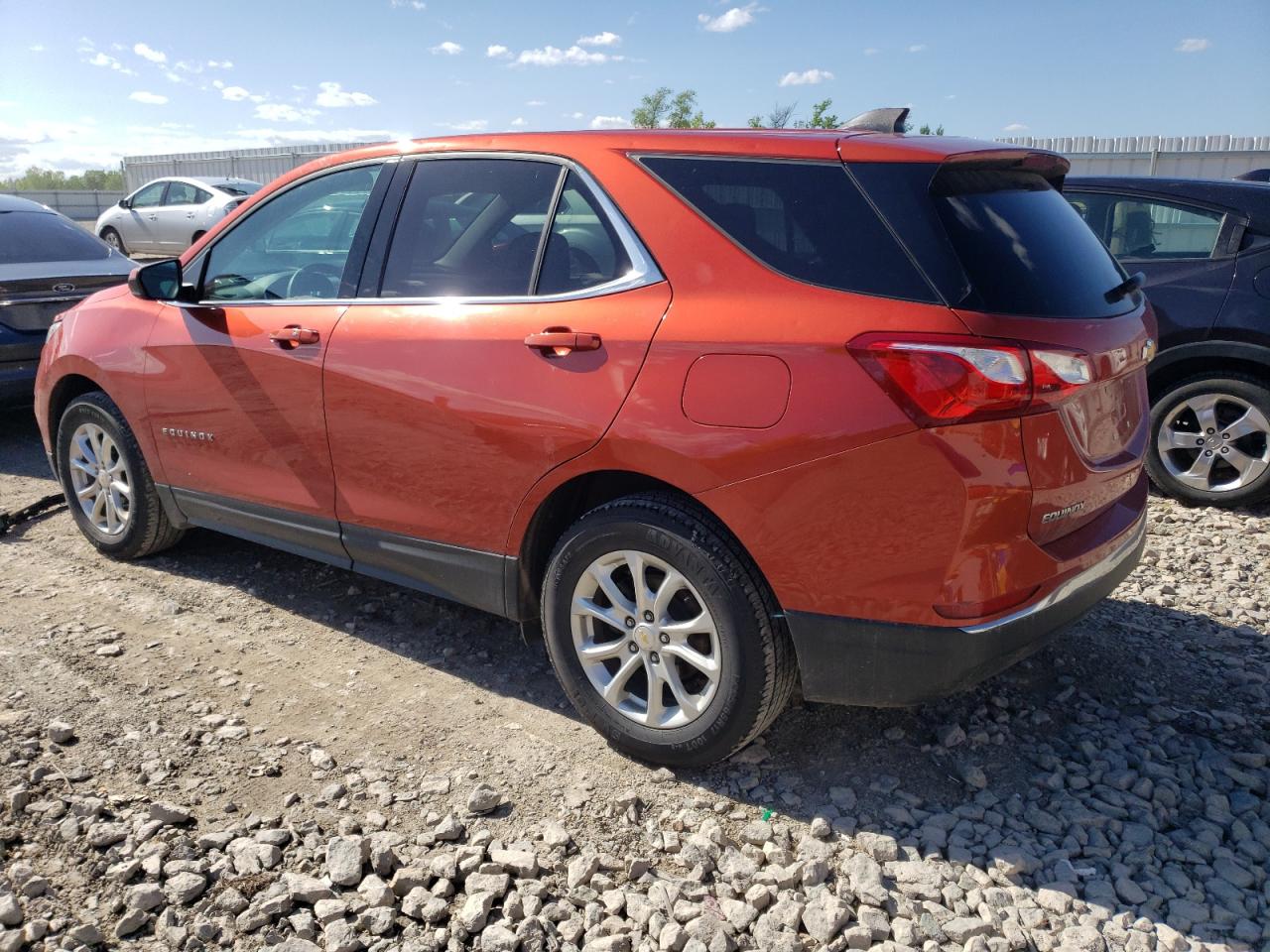 2GNAXKEV2L6110471 2020 Chevrolet Equinox Lt