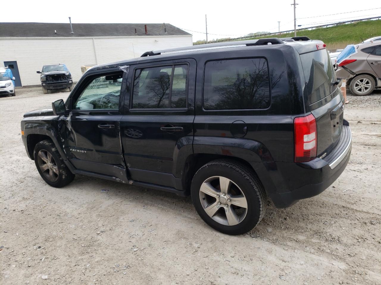 1C4NJPFA6GD699018 2016 Jeep Patriot Latitude