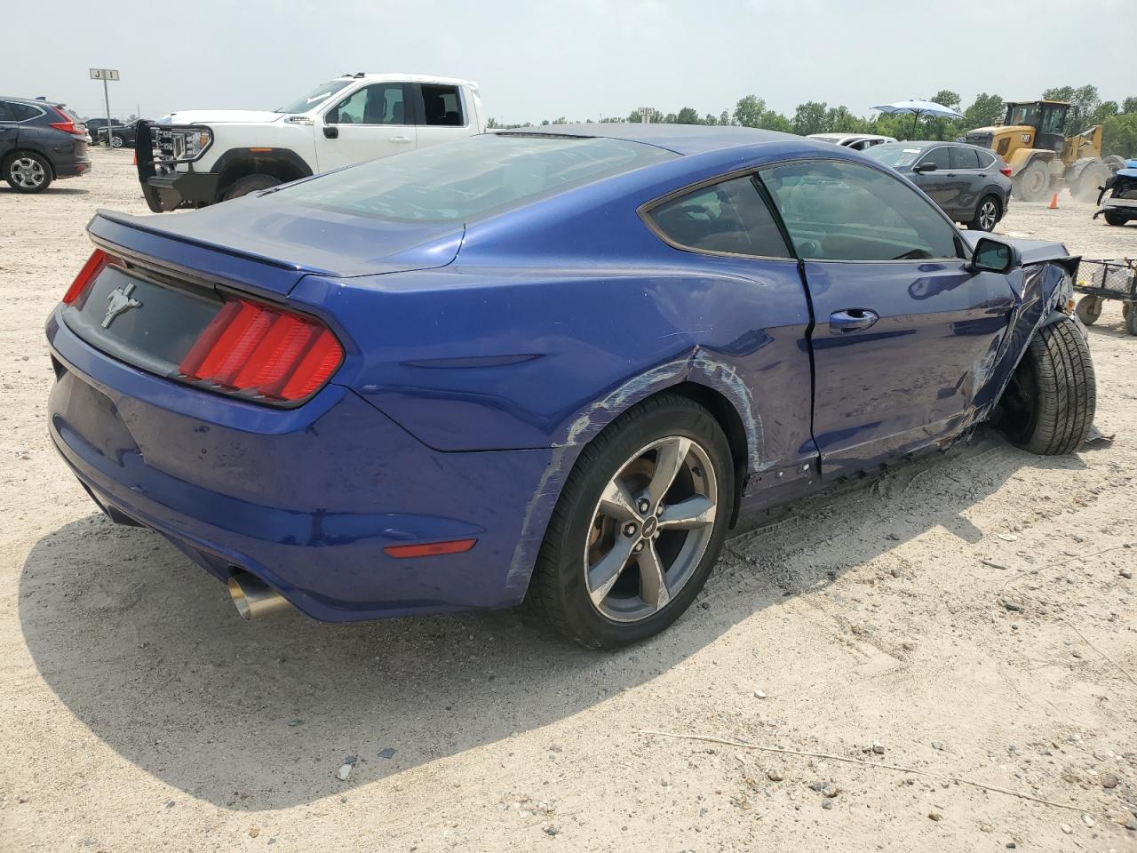 1FA6P8AM3F5430614 2015 Ford Mustang