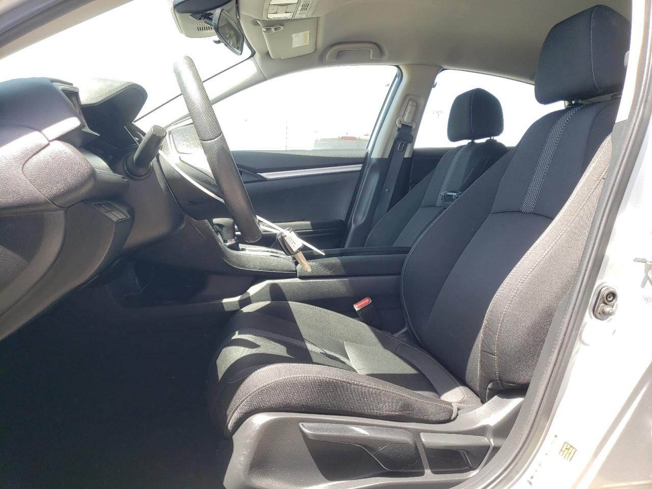 2HGFC2F68LH579281 2020 Honda Civic Lx