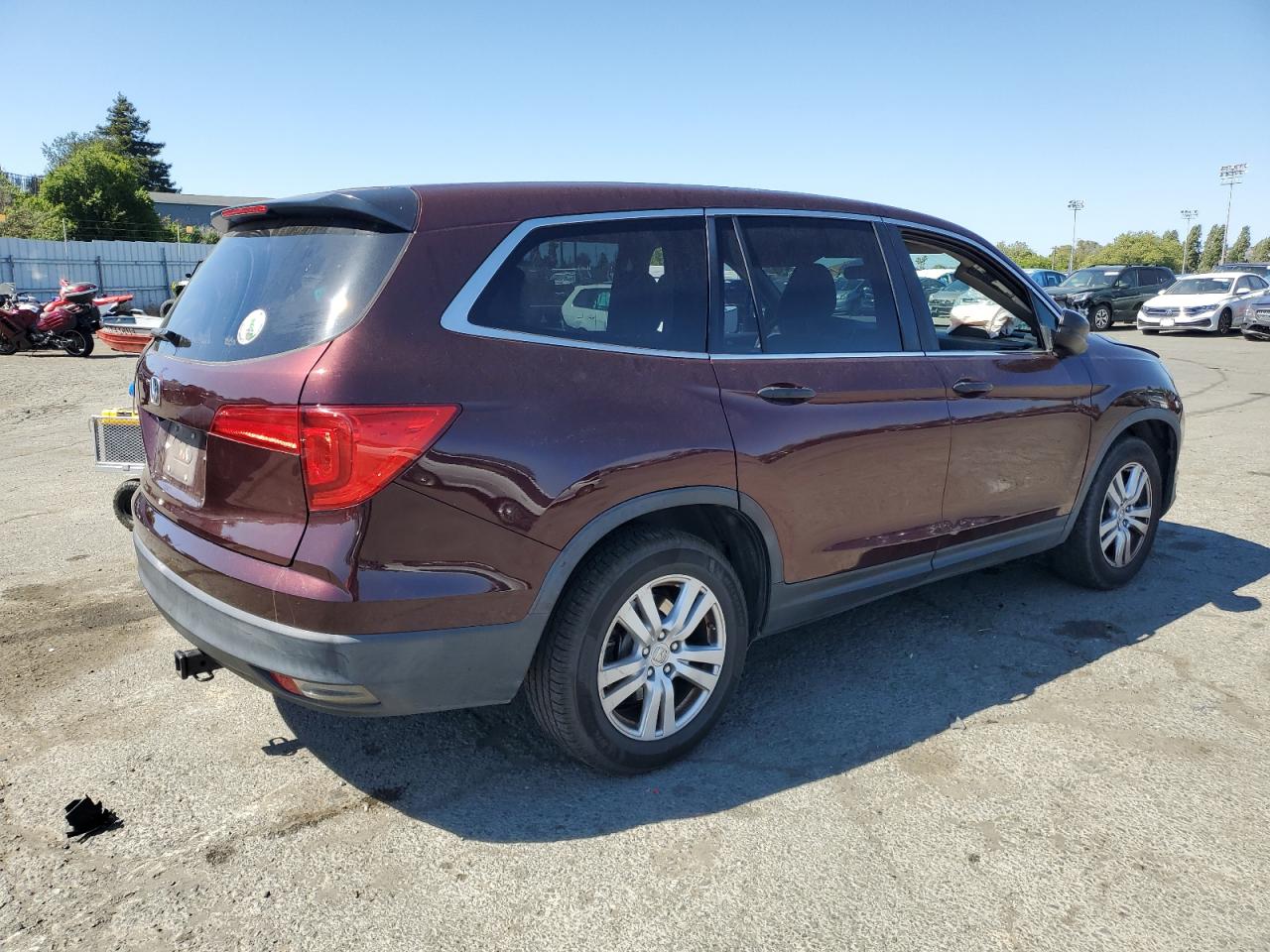 5FNYF5H10GB008798 2016 Honda Pilot Lx