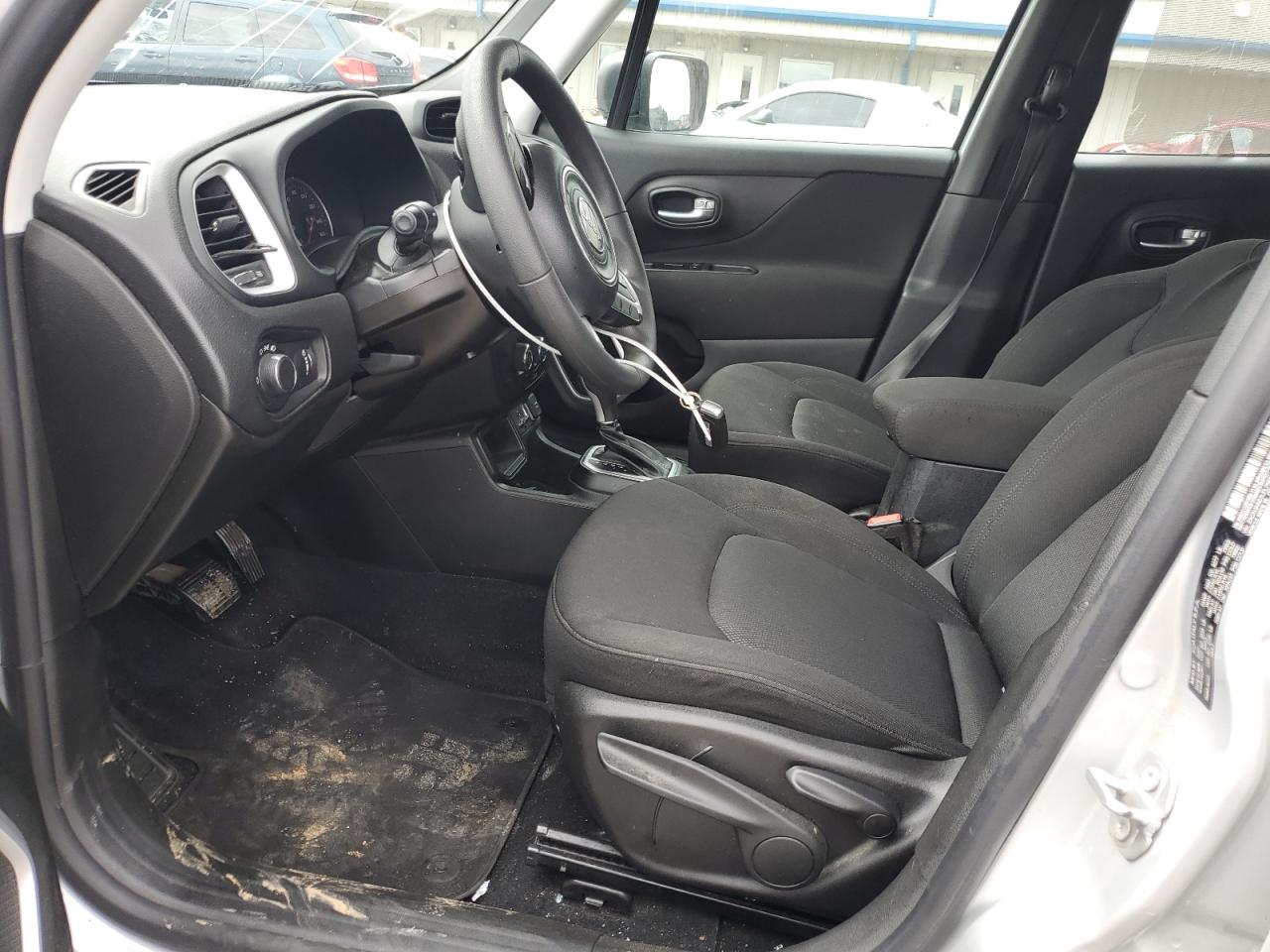 ZACNJAAB3LPL76650 2020 Jeep Renegade Sport