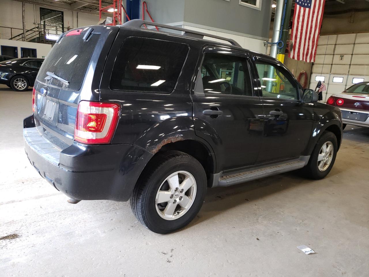 1FMCU0D74BKB14983 2011 Ford Escape Xlt