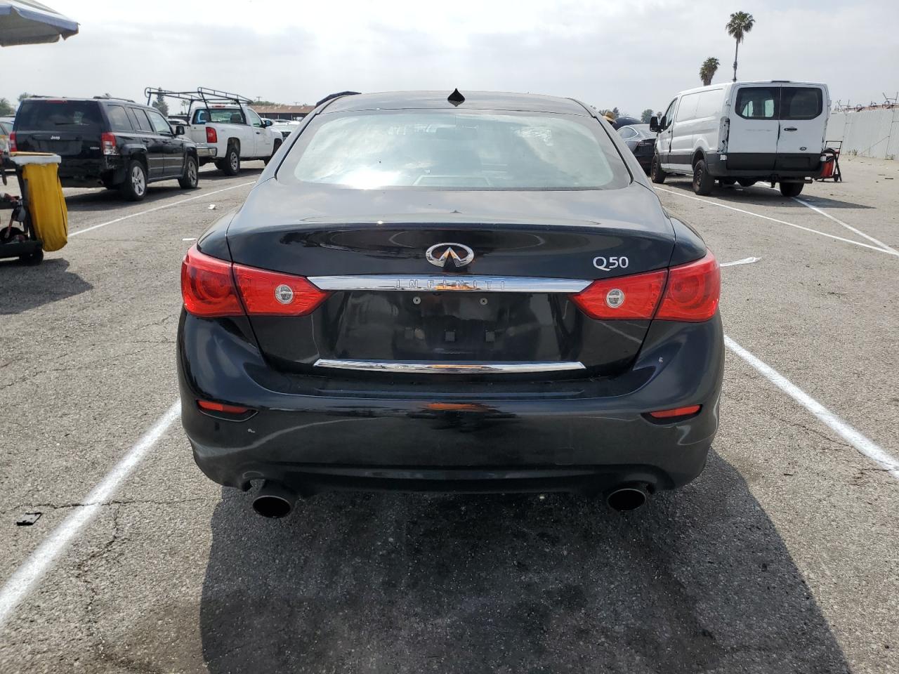 2017 Infiniti Q50 Premium vin: JN1EV7AP0HM743888