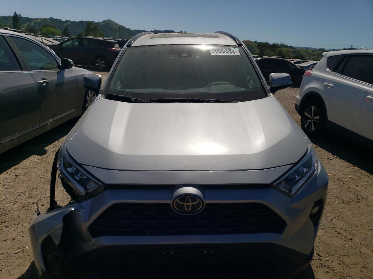 2T3W1RFV9MW152181 2021 Toyota Rav4 Xle