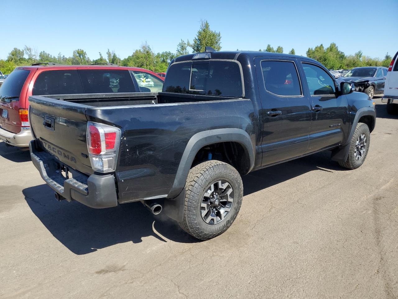 2022 Toyota Tacoma Double Cab vin: 3TYCZ5AN1NT076054