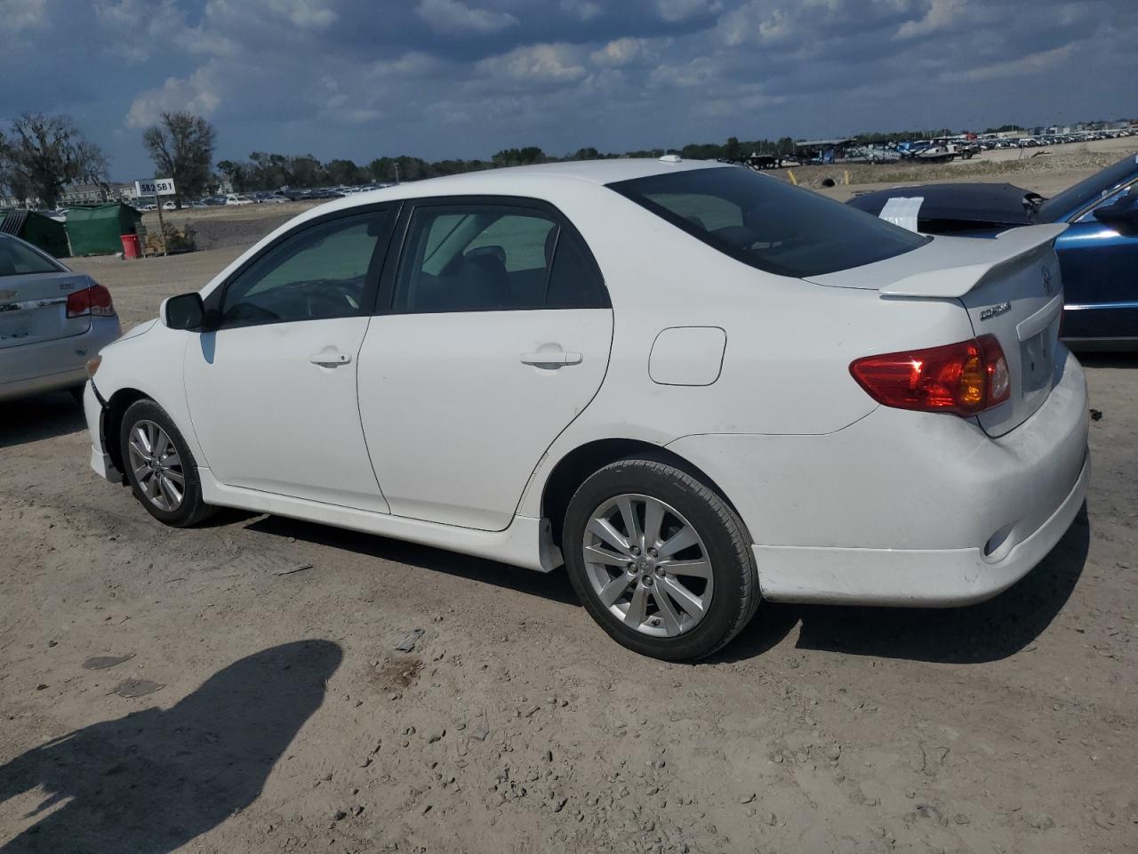 2T1BU4EE9AC413602 2010 Toyota Corolla Base