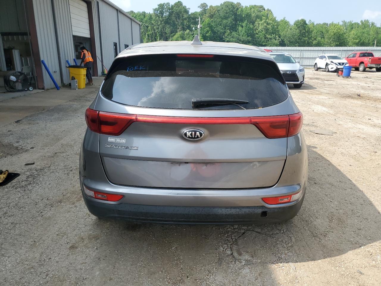 KNDPMCAC2H7039978 2017 Kia Sportage Lx