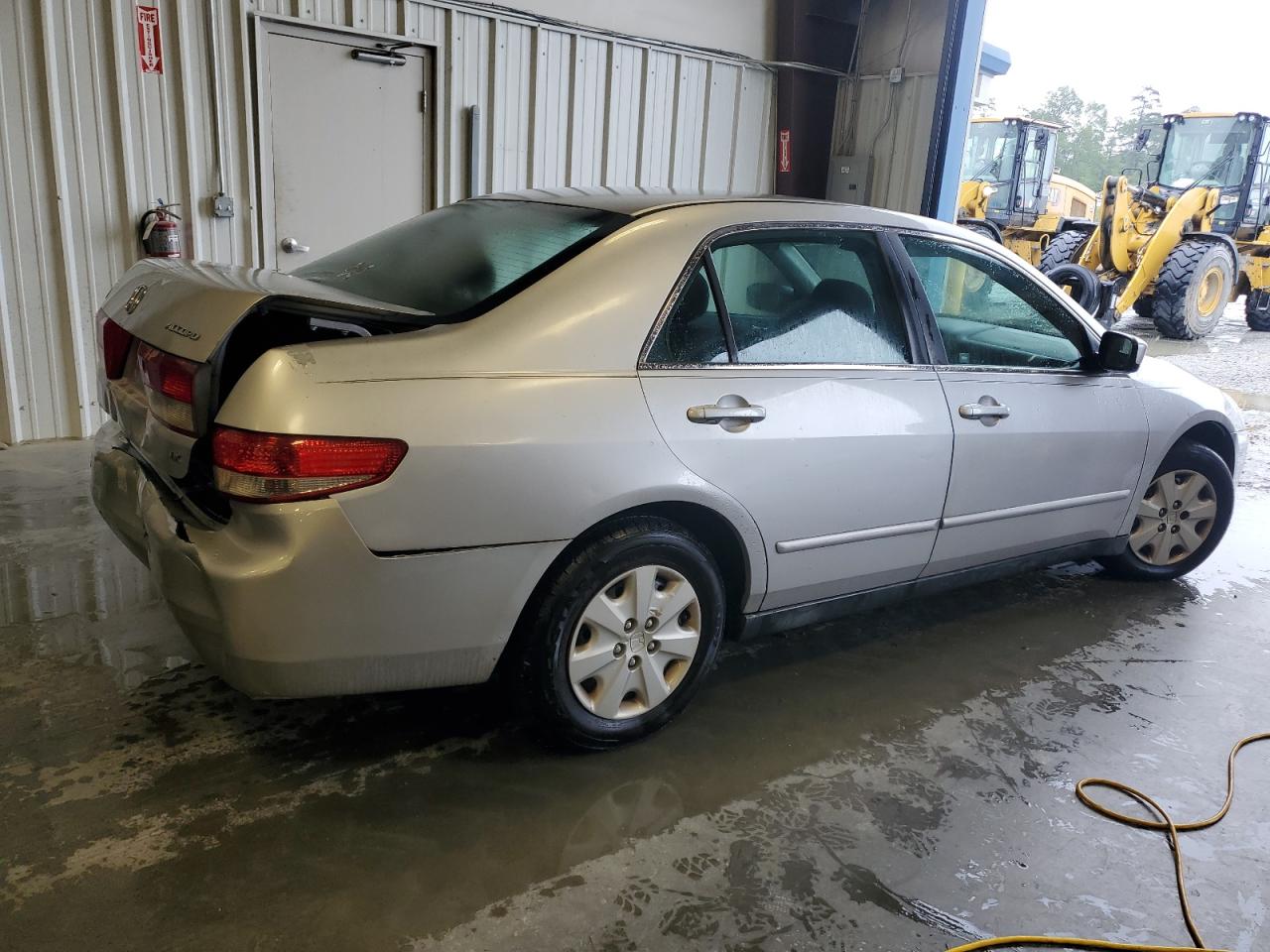 1HGCM56383A113243 2003 Honda Accord Lx