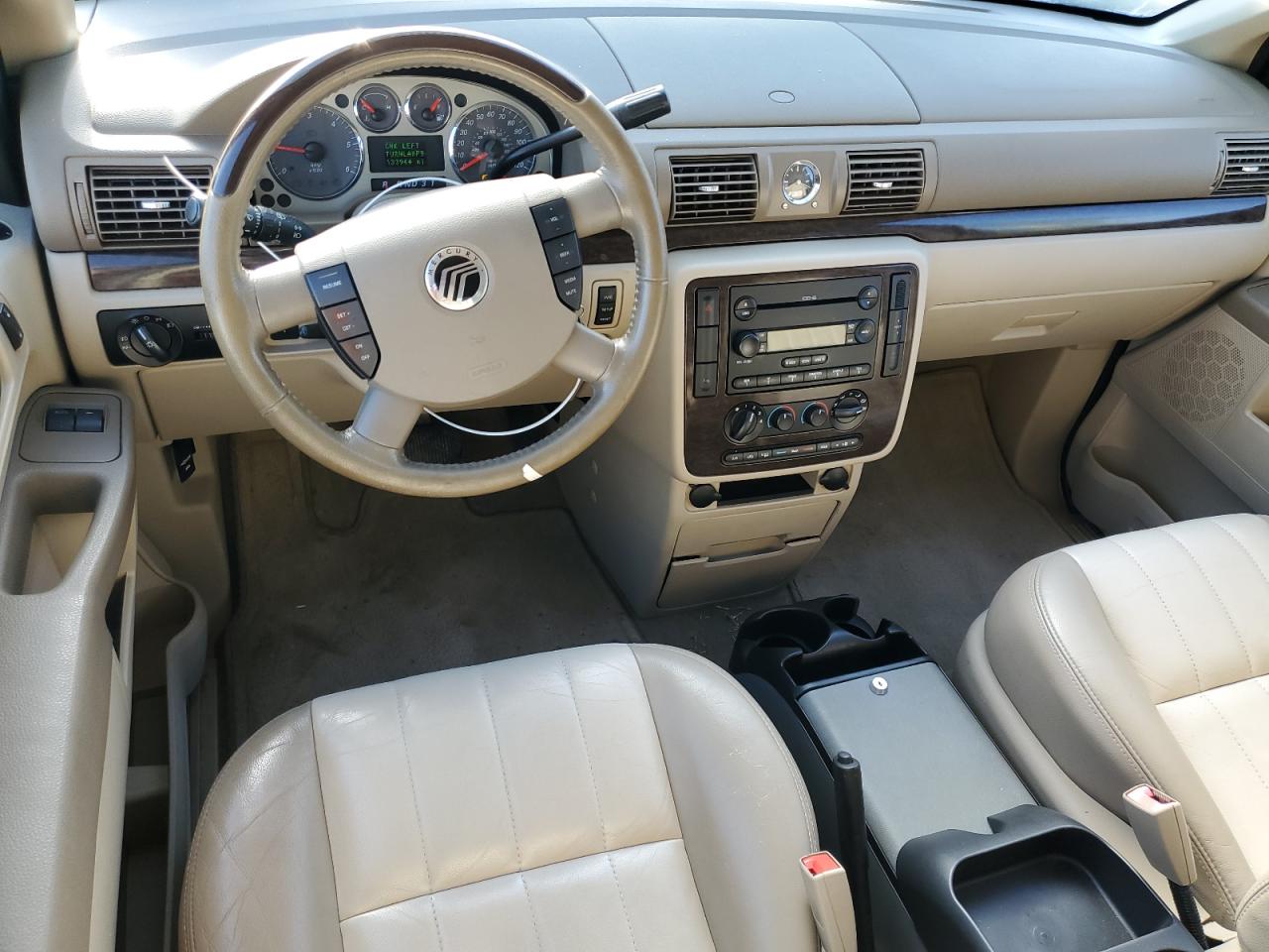 2MRDA22237BJ01483 2007 Mercury Monterey Luxury