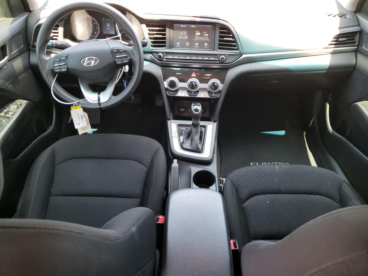 KMHD84LF1KU761581 2019 Hyundai Elantra Sel