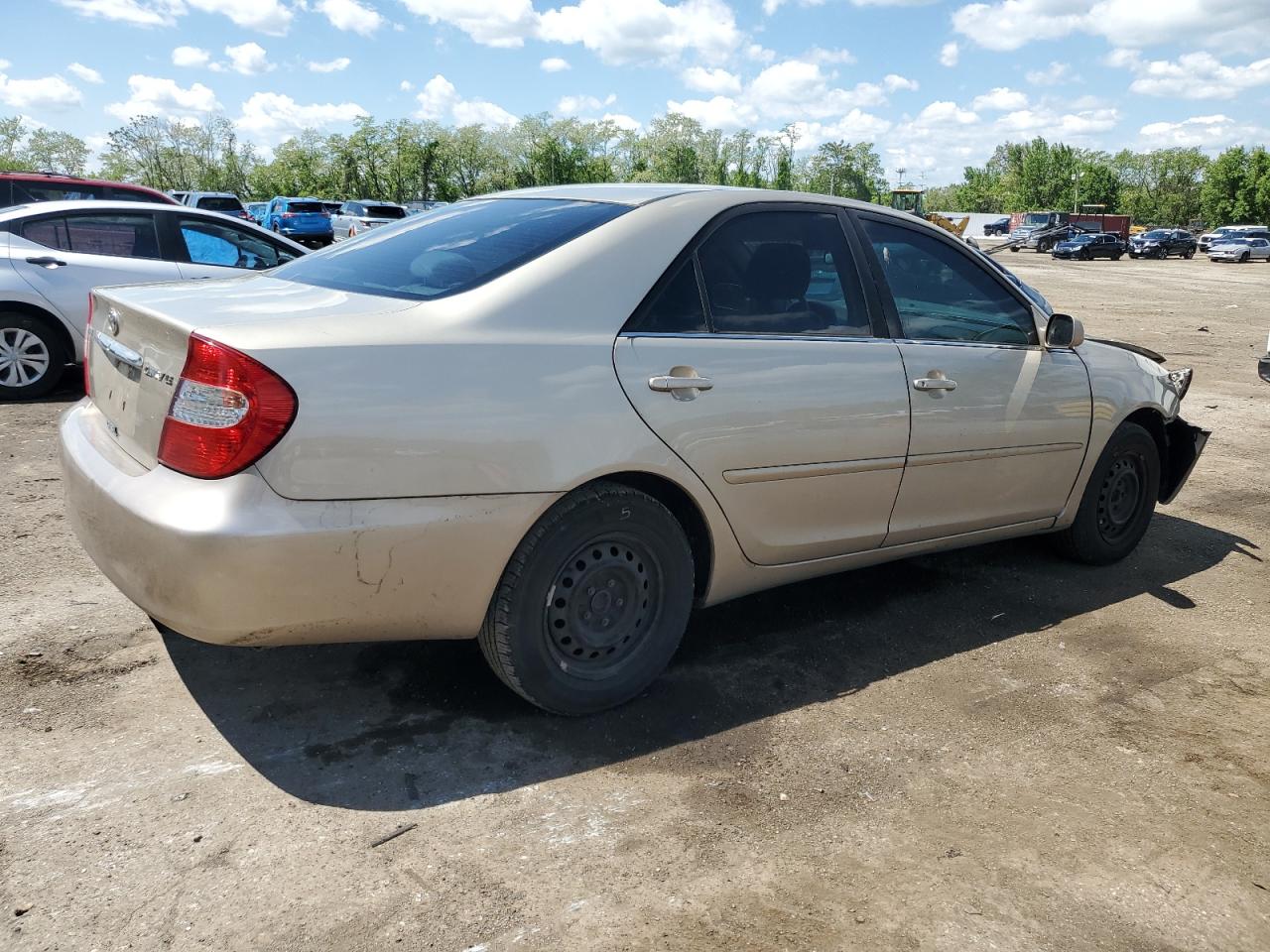 4T1BE32K04U365427 2004 Toyota Camry Le