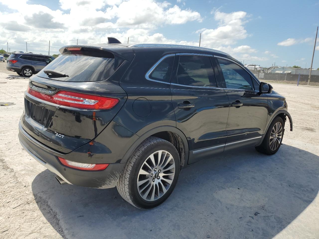 5LMCJ3C99HUL32800 2017 Lincoln Mkc Reserve