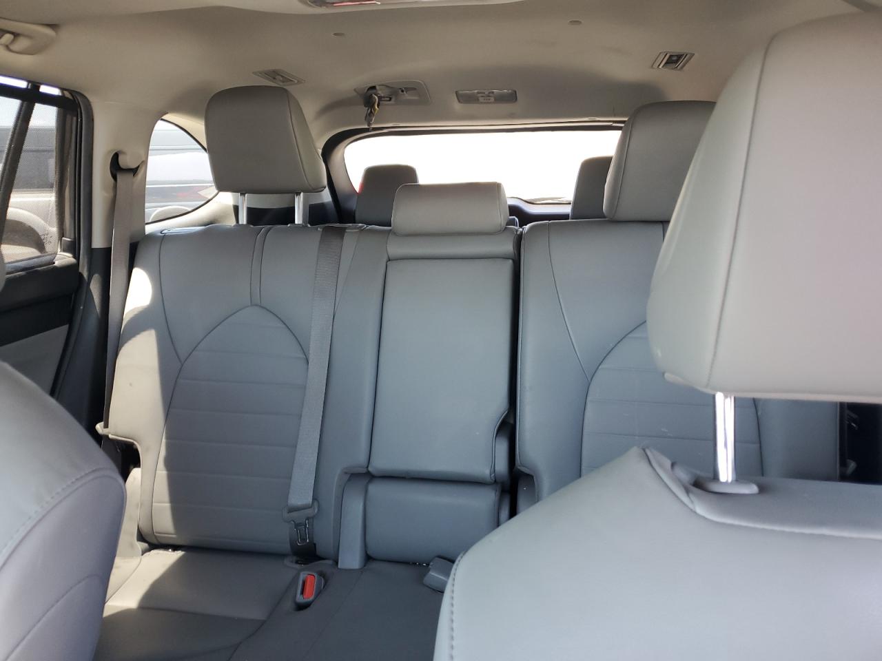 5TDHARAH0LS500444 2020 Toyota Highlander Hybrid Xle