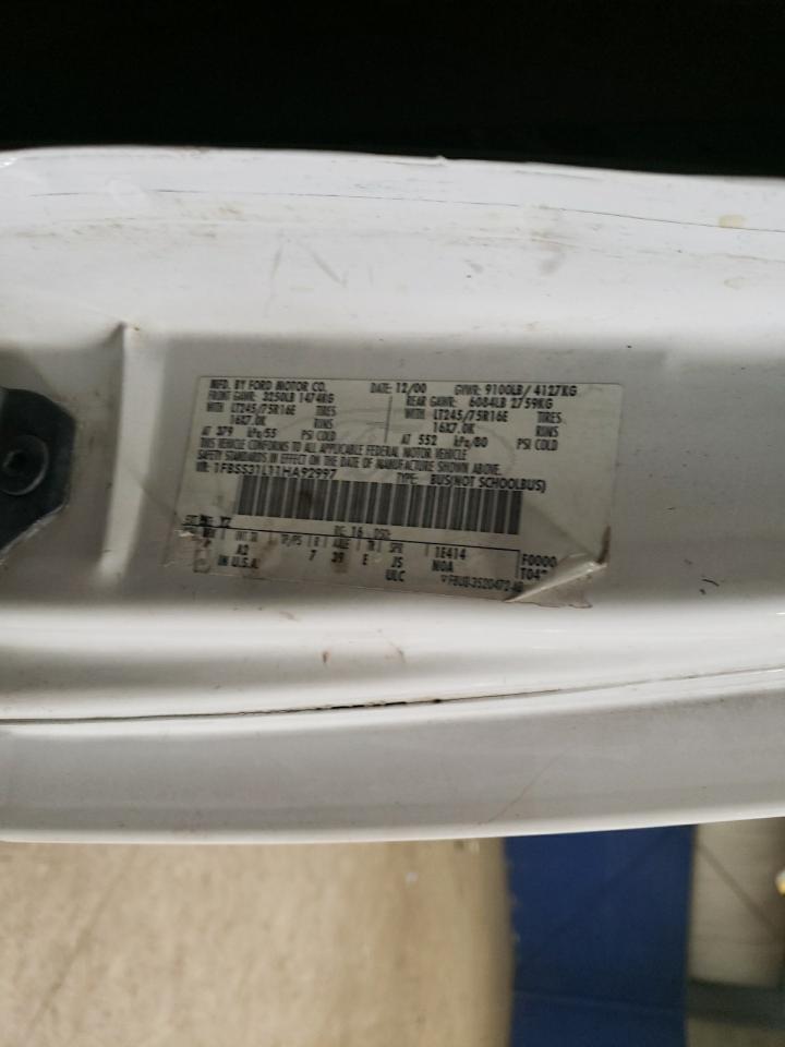 1FBSS31L11HA92997 2001 Ford Econoline E350 Super Duty Wagon