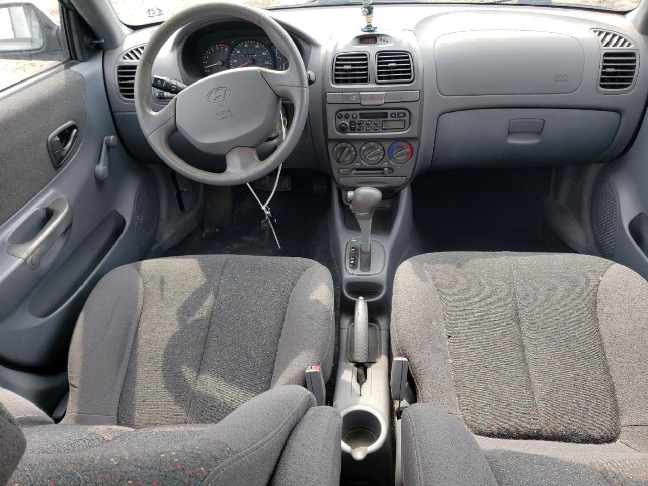 KMHCG45C81U240728 2001 Hyundai Accent Gl