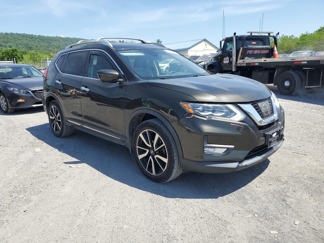 JN8AT2MV0HW026821 2017 Nissan Rogue S