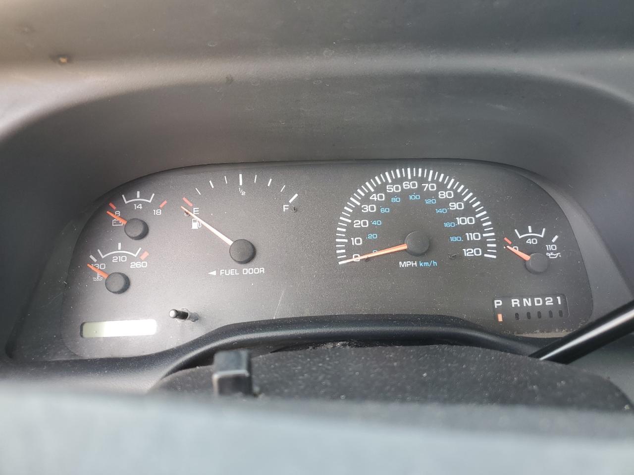 1B7HC13Y4WJ217670 1998 Dodge Ram 1500