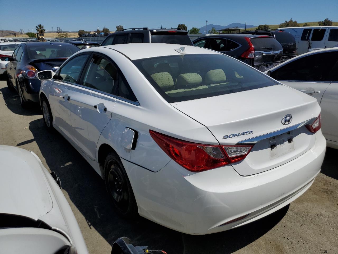 5NPEB4AC5DH645915 2013 Hyundai Sonata Gls