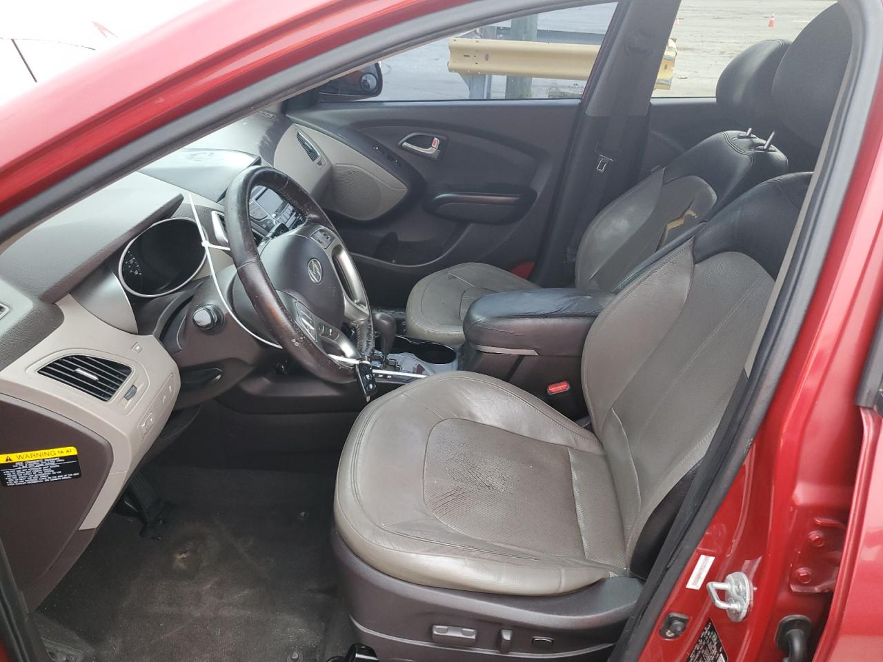 KM8JT3AB2CU521582 2012 Hyundai Tucson Gl